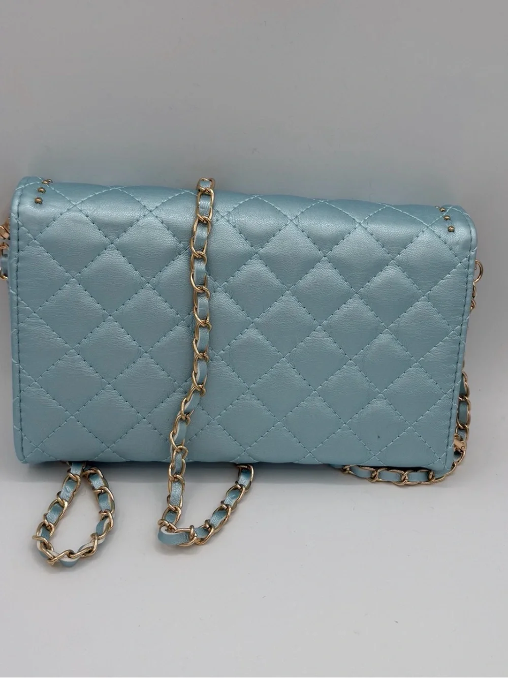 Badgley Mischka Quilted Light Blue Crossbody Wallet with Gold Chain and Logo